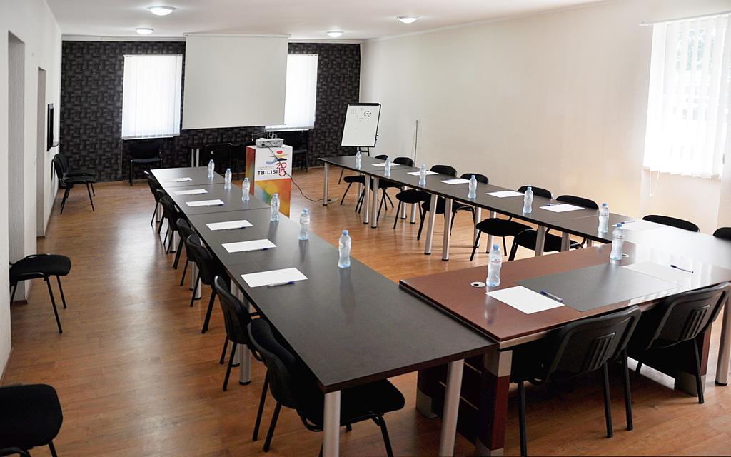 טביליסי Athletics Hotel מראה חיצוני תמונה