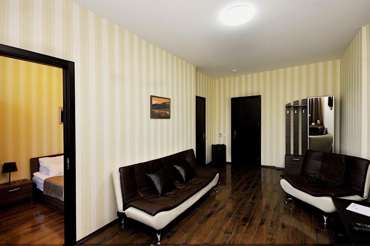 טביליסי Athletics Hotel מראה חיצוני תמונה