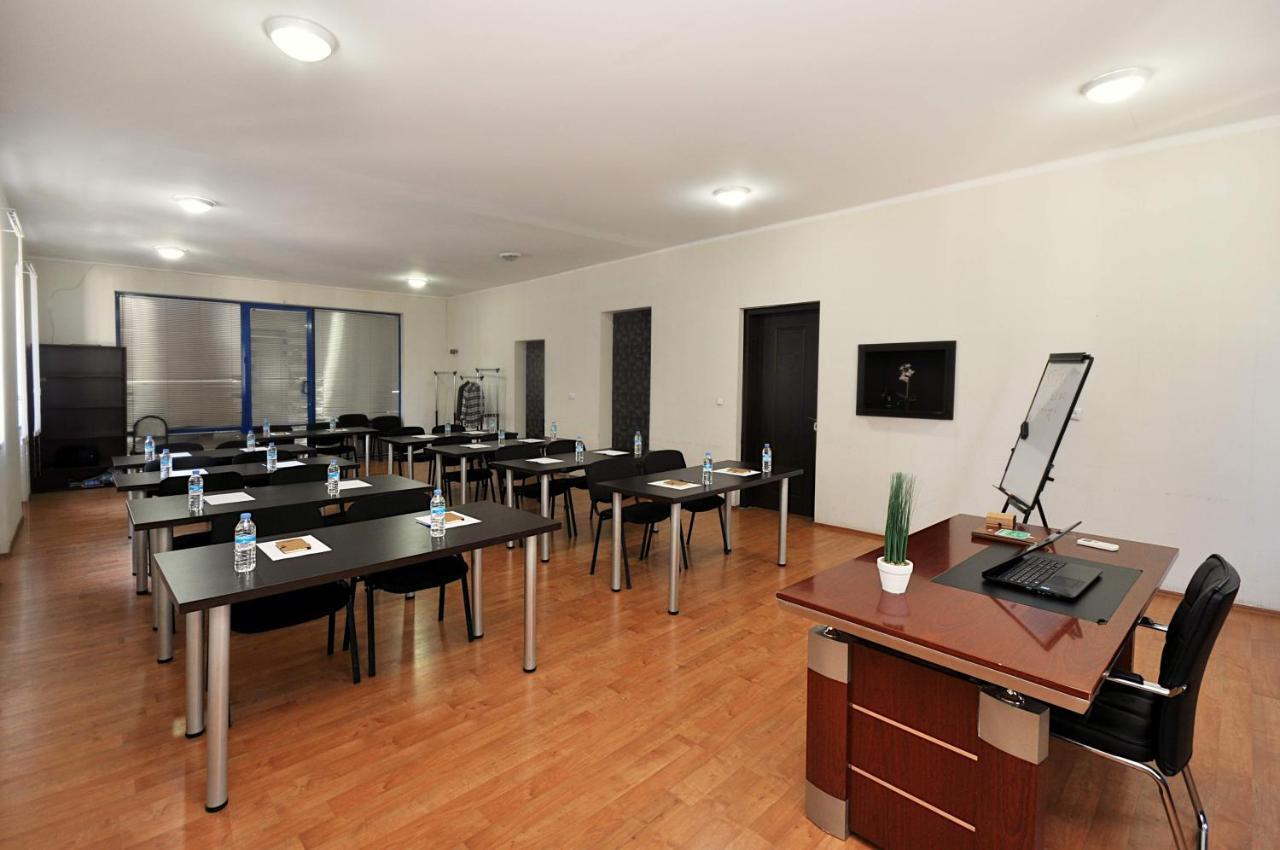 טביליסי Athletics Hotel מראה חיצוני תמונה